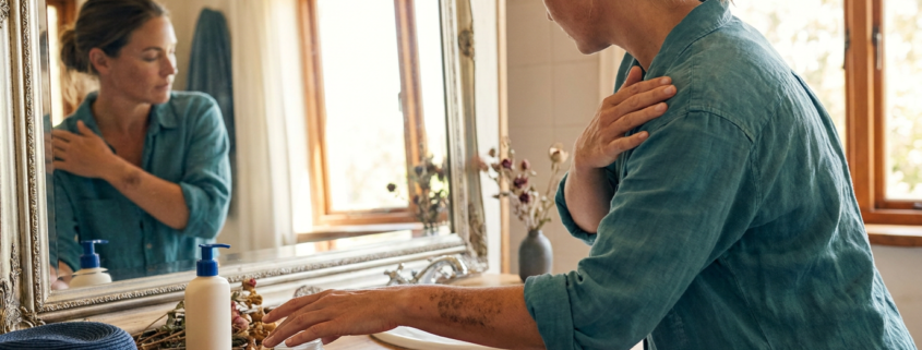 Manchas en la piel tras el verano: ¿Lentigo solar o melasma?